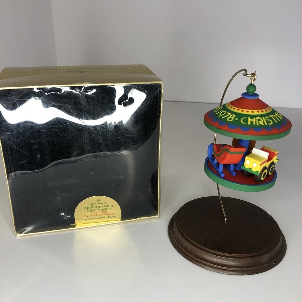 VTG 1978 Hallmark QX1463 "Antique Toys" Carousel #1 in the‎ series Ornament READ